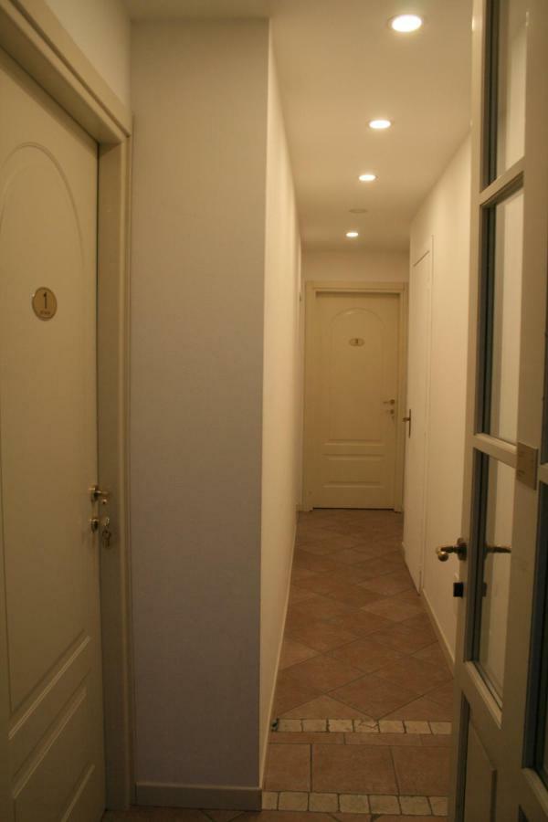 Il Cortiletto Hotel เปียเชนซา ภายนอก รูปภาพ